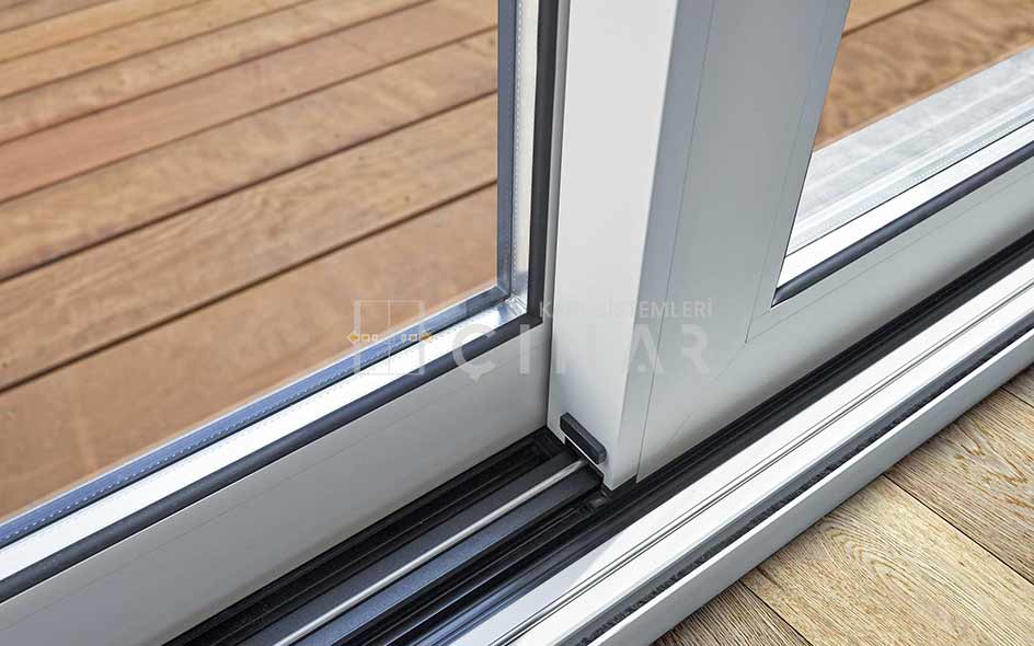 Aluminyum Kapı Çalışma Prensipleri - Çınar Kapı Sistemleri