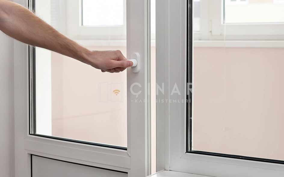 Katlanır Cam Kapı Sistemleri - Çınar Kapı Sistemleri