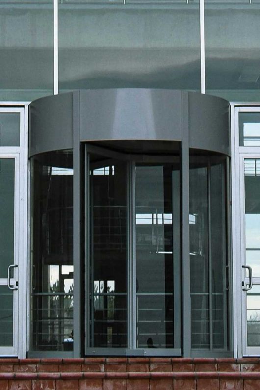 Otomatik Kapı Sistemleri - Çınar Kapı Sistemleri